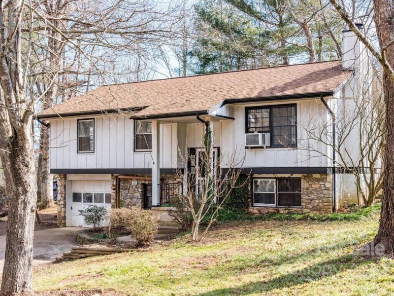 Property image 2 at 55 Fieldcrest Road, Arden, NC 28704