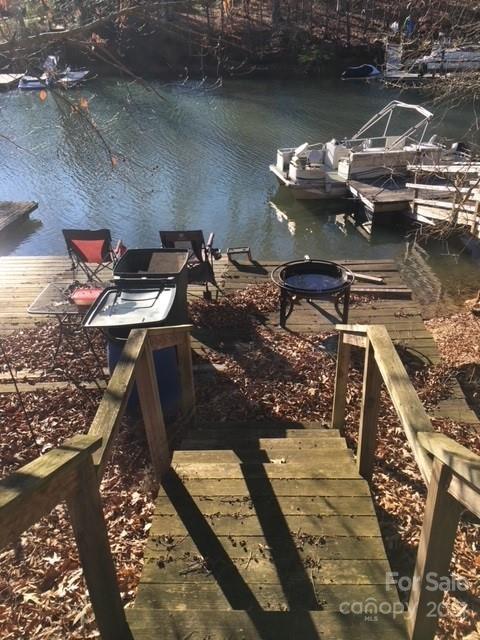 Property image 5 at 138 Cove View Drive, Mooresville, NC 28117