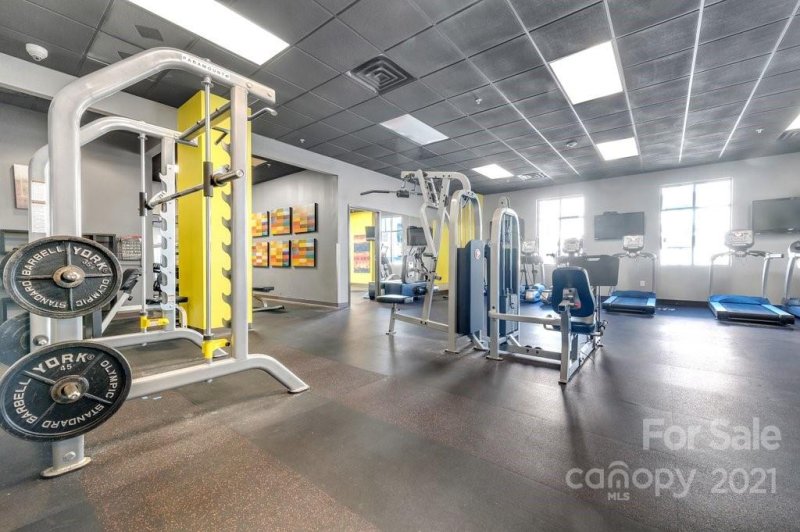 Property image 5 at 721 Governor Morrison Street, Charlotte, NC 28211