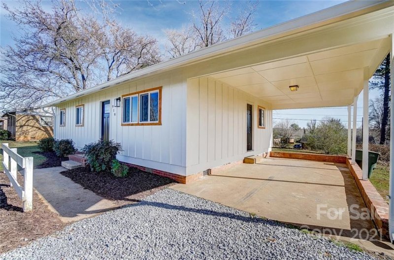 Property image 2 at 918 Shannon Bradley Road, Gastonia, NC 28052