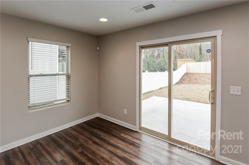 Property image 3 at 3017 Auten Avenue, Charlotte, NC 28269
