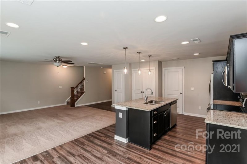 Property image 4 at 3017 Auten Avenue, Charlotte, NC 28269