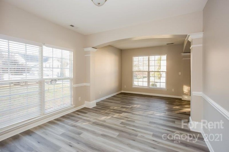 Property image 4 at 135 Meandering Way Lane, Mooresville, NC 28117