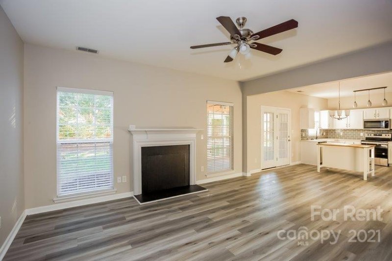 Property image 5 at 135 Meandering Way Lane, Mooresville, NC 28117