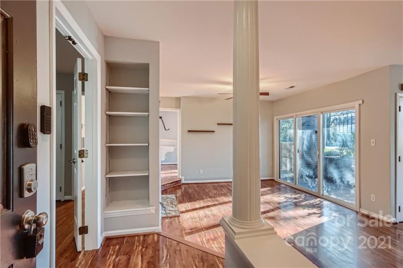 Property image 4 at 1109 Morehead Street, Charlotte, NC 28204