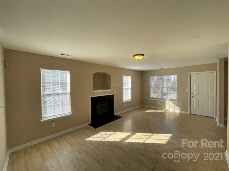 Property image 3 at 3114 Misty Lane, Charlotte, NC 28269