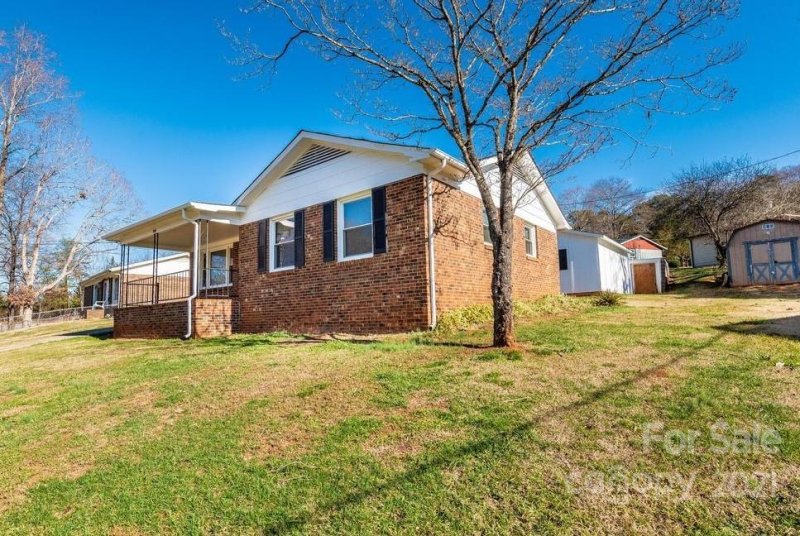 Property image 5 at 1106 13th Street, Conover, NC 28613