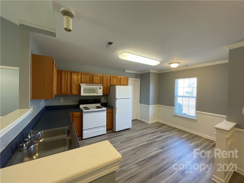 Property image 3 at 6421 Sunman Road, Charlotte, NC 28216