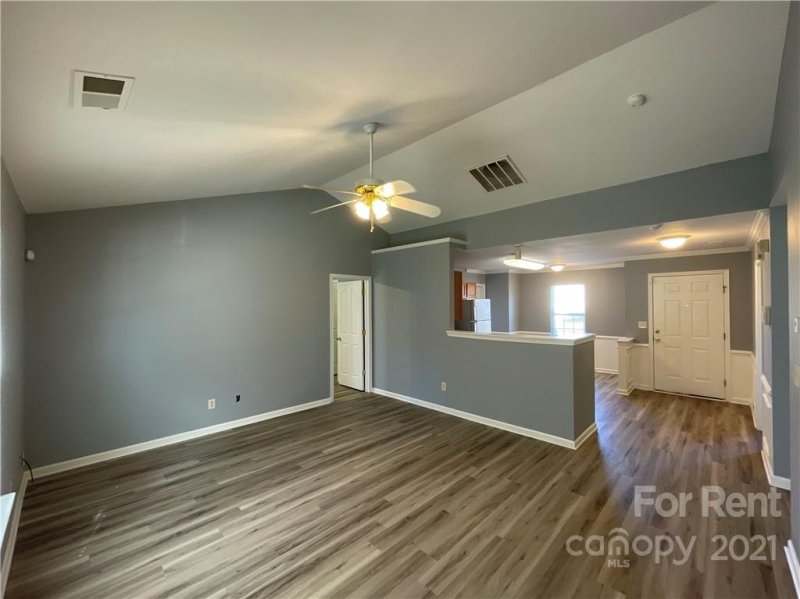 Property image 5 at 6421 Sunman Road, Charlotte, NC 28216
