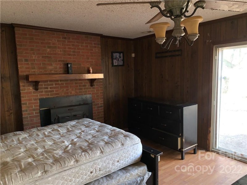 Property image 5 at 2545 Cedarwild Road, Charlotte, NC 28212