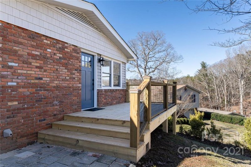 Property image 3 at 406 Melody Circle, Swannanoa, NC 28778