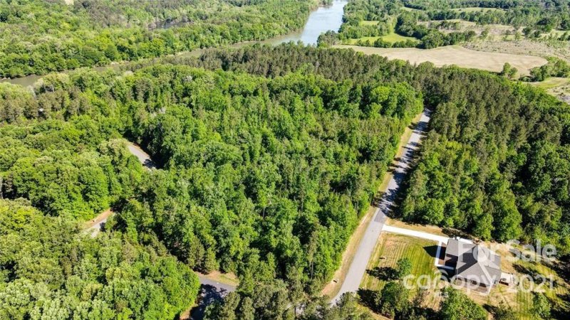 Property image 2 at 176 Blue Water Drive, Statesville, NC 28677