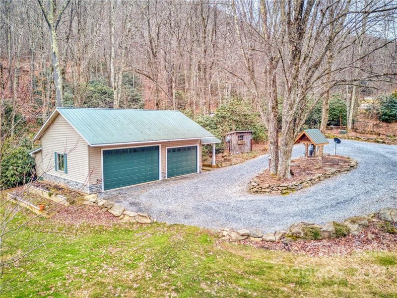 Property image 4 at 100 Jonathan Trail, Maggie Valley, NC 28751
