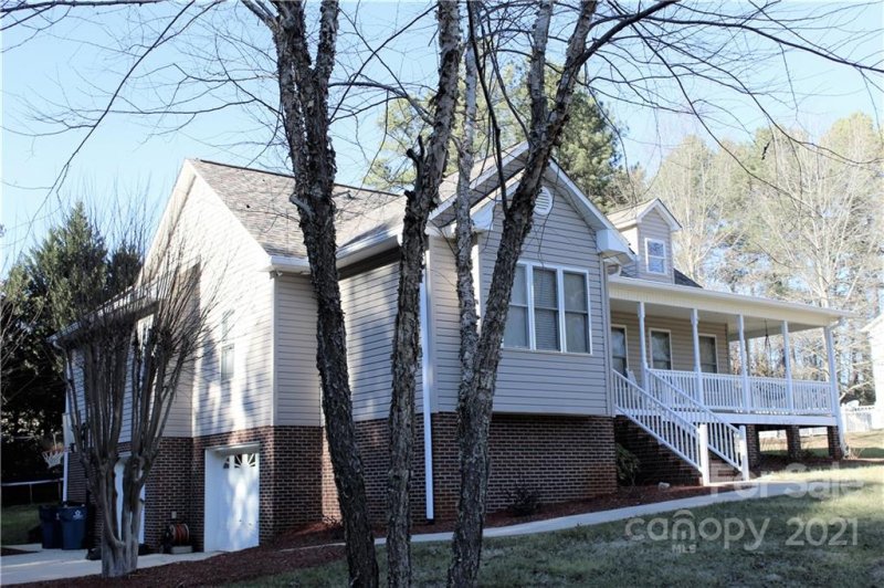 Property image 2 at 5126 Buckhead Drive, Granite Falls, NC 28630