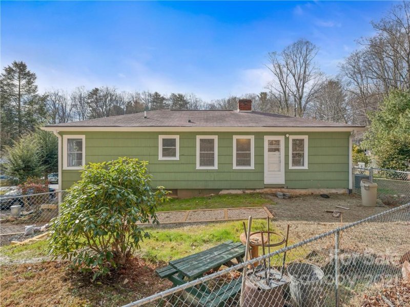 Property image 2 at 36 Talmadge Street, Asheville, NC 28806