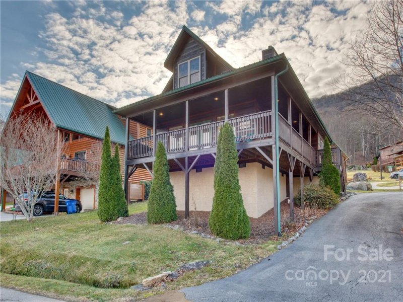 Property image 2 at 55 Bonus Court, Maggie Valley, NC 28751