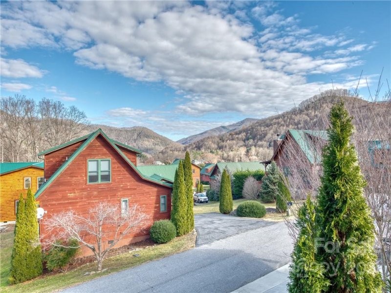 Property image 4 at 55 Bonus Court, Maggie Valley, NC 28751
