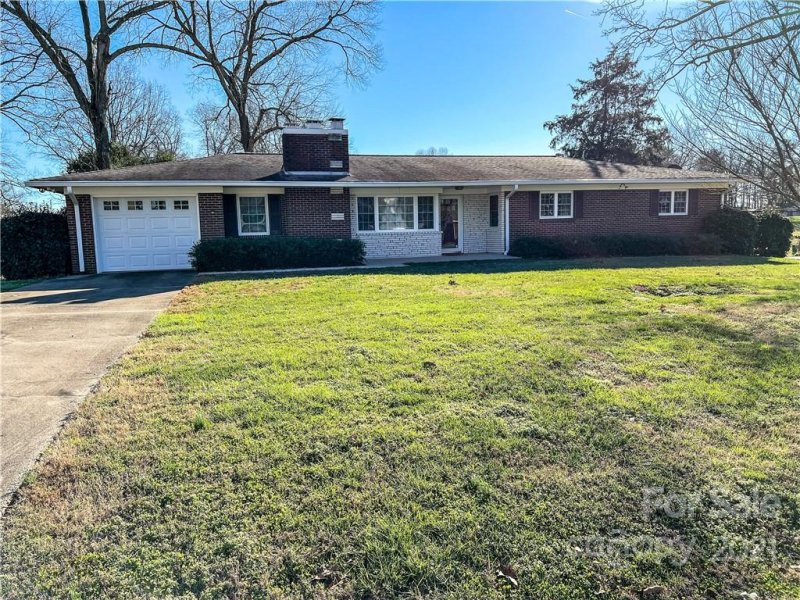 Property image 2 at 403 Wesley Heights Drive, Albemarle, NC 28001