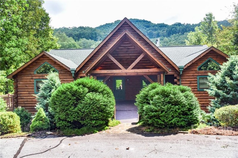 Property image 2 at 432 Atlantic Falls Trail, Black Mountain, NC 28711