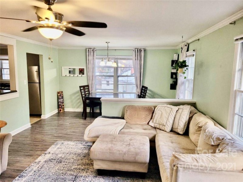 Property image 2 at 2108 Garland Avenue, Gastonia, NC 28052