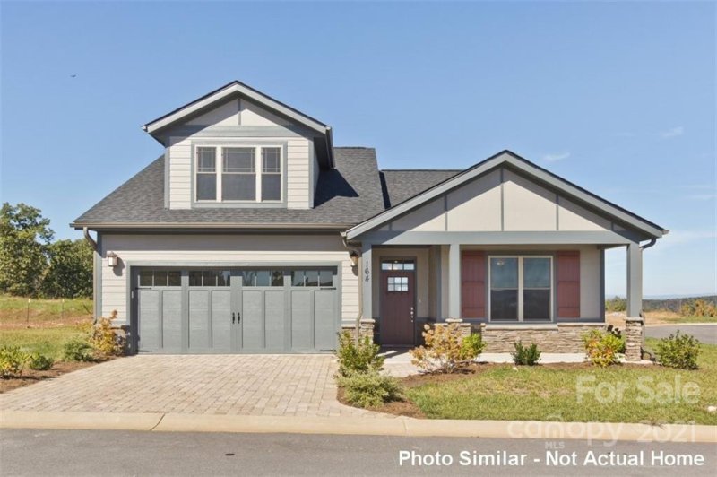 Property image 2 at 8 Lifestyle Court, Arden, NC 28704