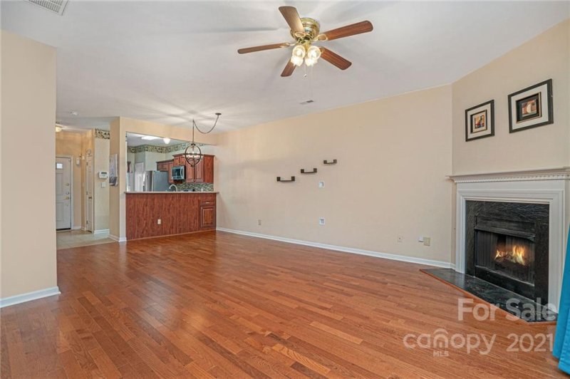 Property image 5 at 8820 Treyburn Drive, Charlotte, NC 28216