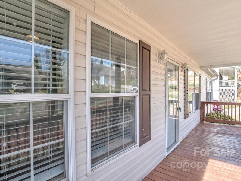 Property image 2 at 15 Grove Garden Avenue, Candler, NC 28715