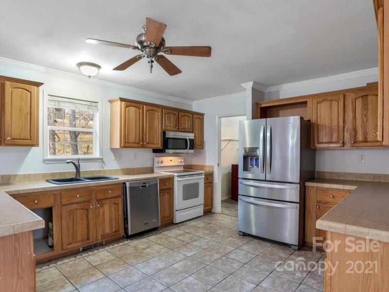 Property image 5 at 15 Grove Garden Avenue, Candler, NC 28715