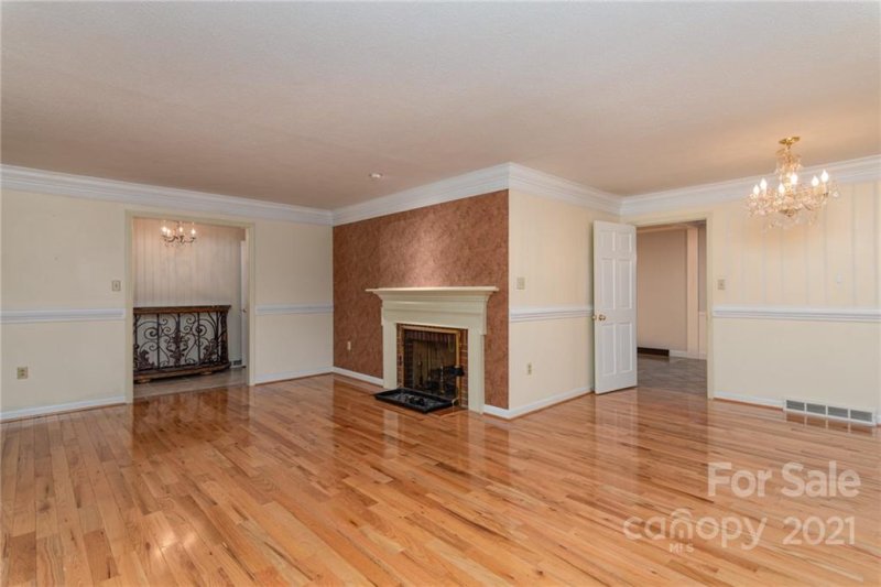 Property image 5 at 528 Stoneybrook Road, Statesville, NC 28677