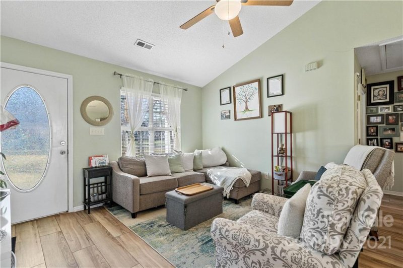 Property image 4 at 6714 1st Avenue, Indian Trail, NC 28079