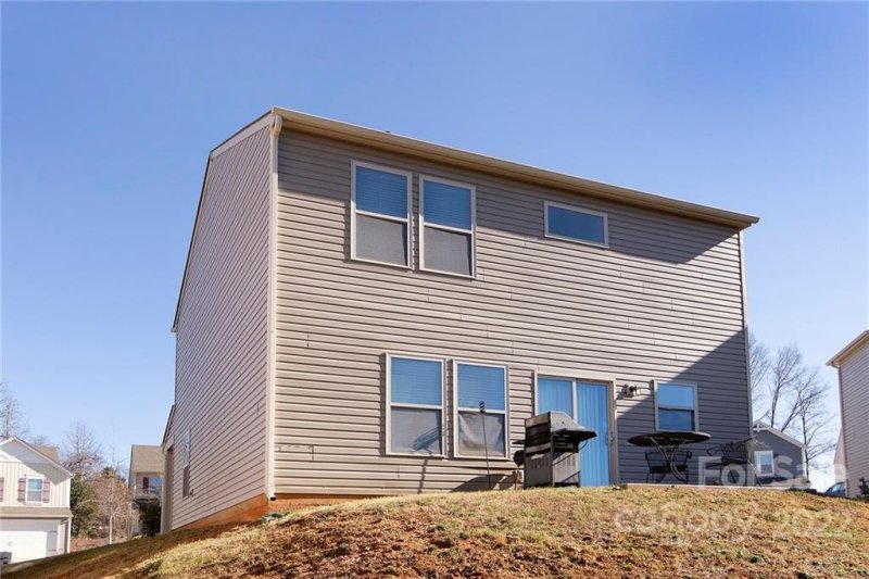 Property image 3 at 4819 Gibbons Link Road, Charlotte, NC 28269