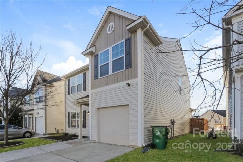 Property image 3 at 6212 Salamander Run Lane, Charlotte, NC 28215