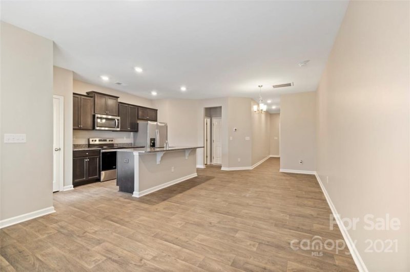 Property image 3 at 6029 Guildford Hill Lane, Charlotte, NC 28215