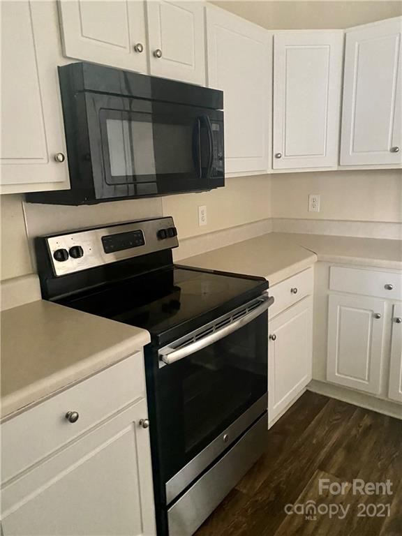 Property image 4 at 2421 Ryerson Court, Charlotte, NC 28213