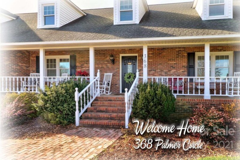 Palmer Estates, Rockwell Community