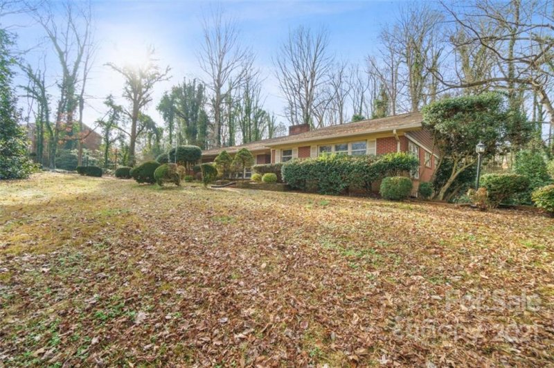 Property image 4 at 1001 Sprucewood Street, Kannapolis, NC 28081