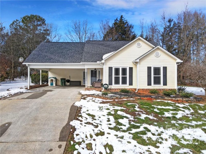 Property image 2 at 533 Basswood Way, Gastonia, NC 28052