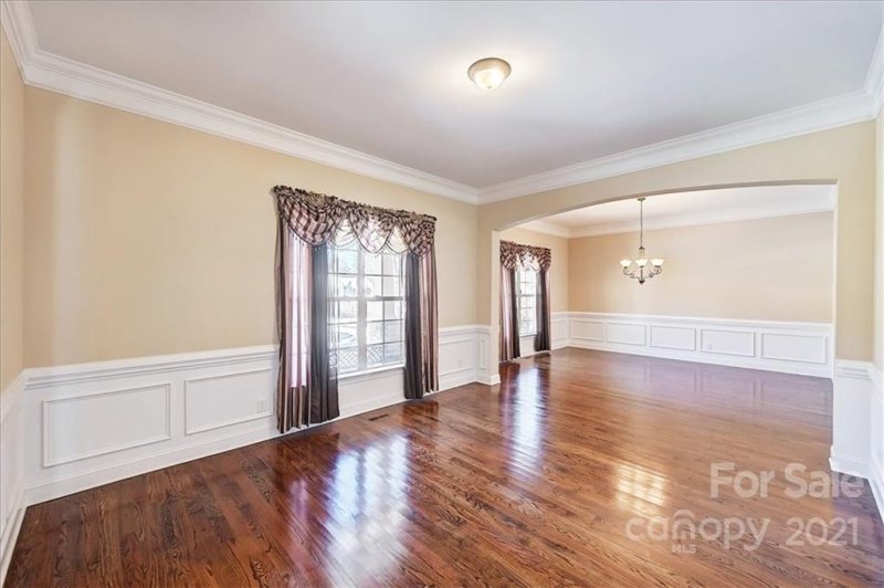 Property image 5 at 130 Lakeshore Hills Drive, Mooresville, NC 28117