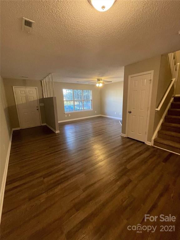 Property image 5 at 3844 Mosscroft Lane, Charlotte, NC 28215