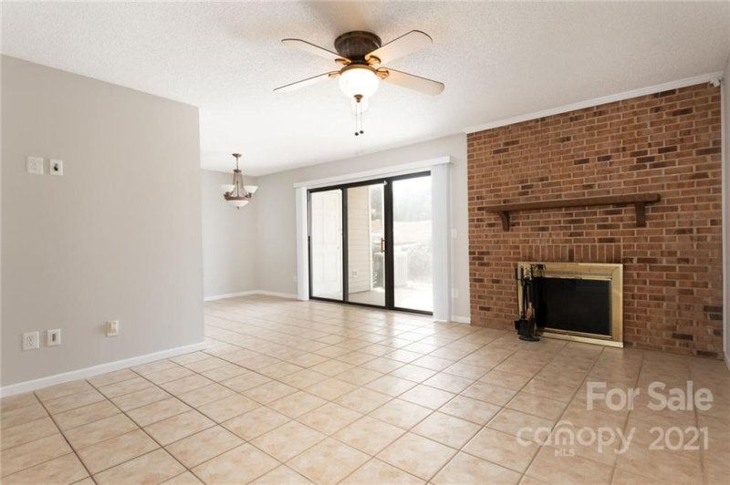 Property image 3 at 7811 Davinci Lane, Charlotte, NC 28226