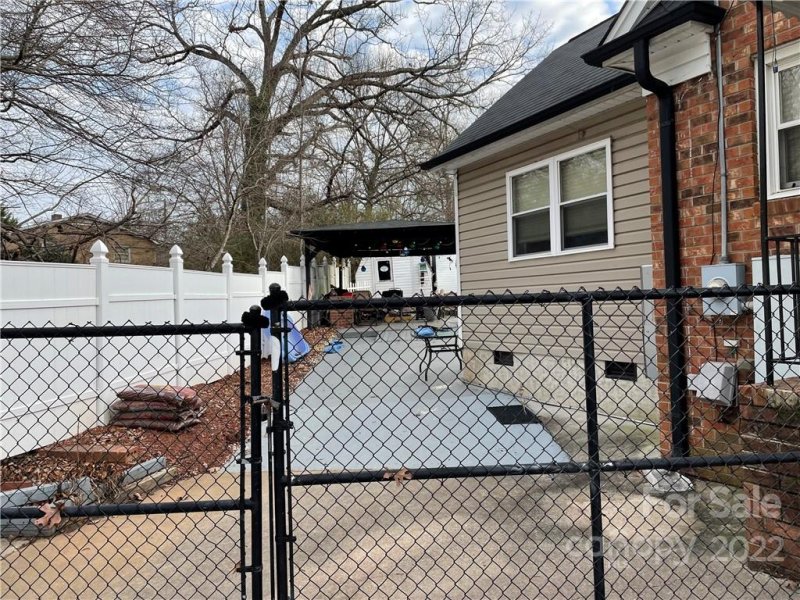 Property image 4 at 1036 Nottingham Drive, Gastonia, NC 28054