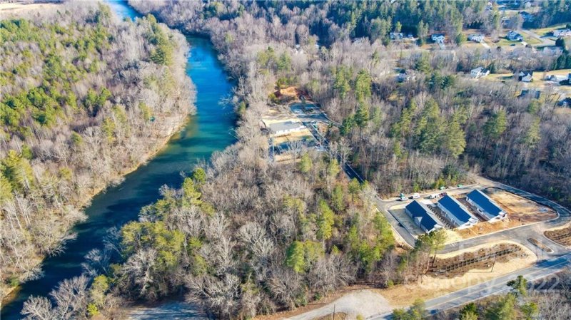 Property image 3 at 128 Eagles Landing, Morganton, NC 28655