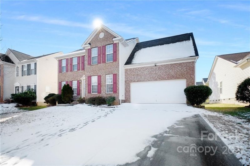 Property image 3 at 3427 Balsam Tree Drive, Charlotte, NC 28269