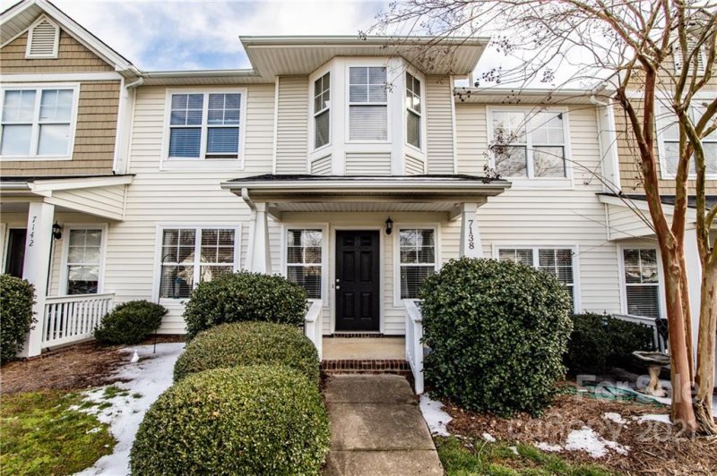 7138 Tom Castain Lane