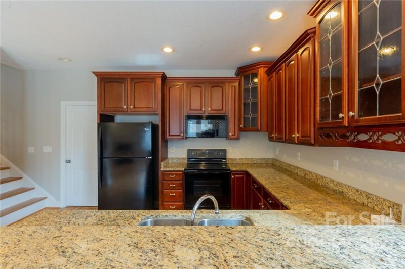 Property image 4 at 31 Helen Holcombe Way, Candler, NC 28715