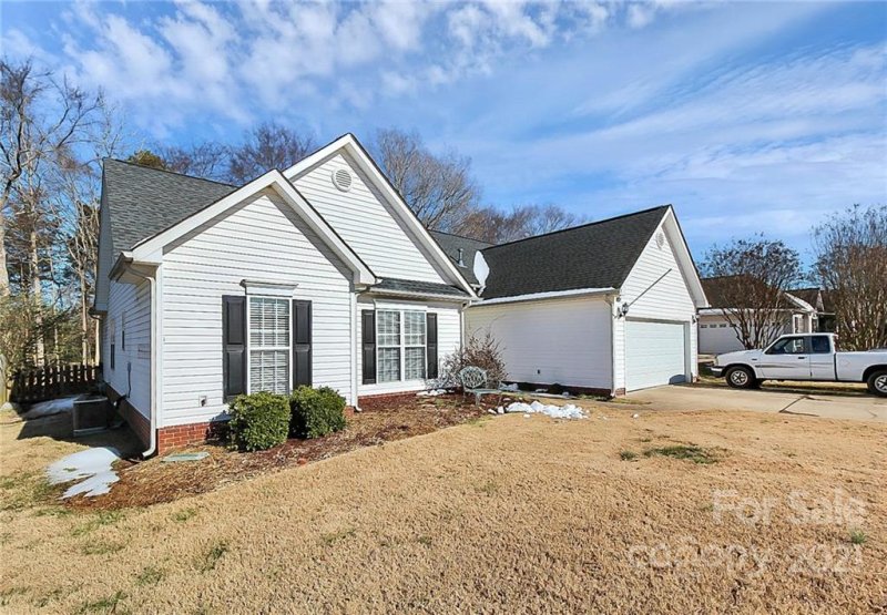 Property image 3 at 3006 Hemby Commons Parkway, Indian Trail, NC 28079