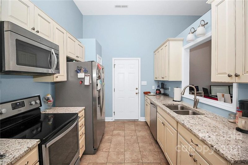 Property image 5 at 3006 Hemby Commons Parkway, Indian Trail, NC 28079