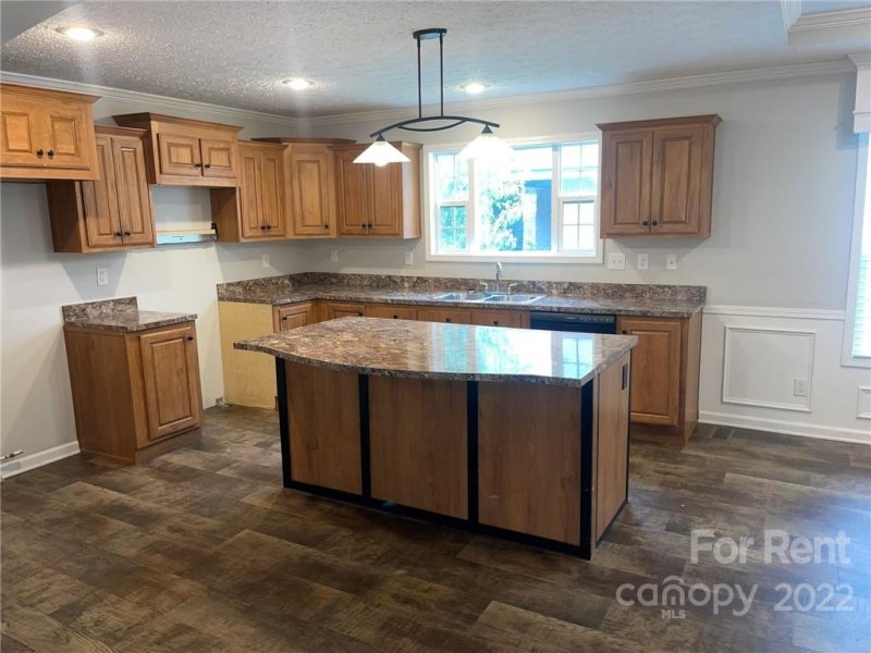 Property image 5 at 237 Sylvania Avenue, Charlotte, NC 28206