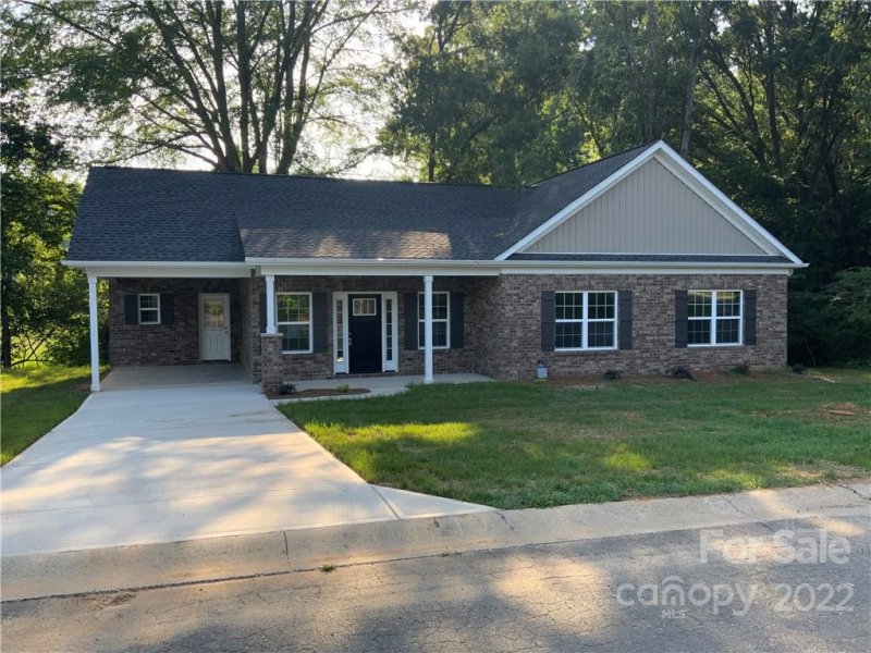 161 Ole East Pointe Drive