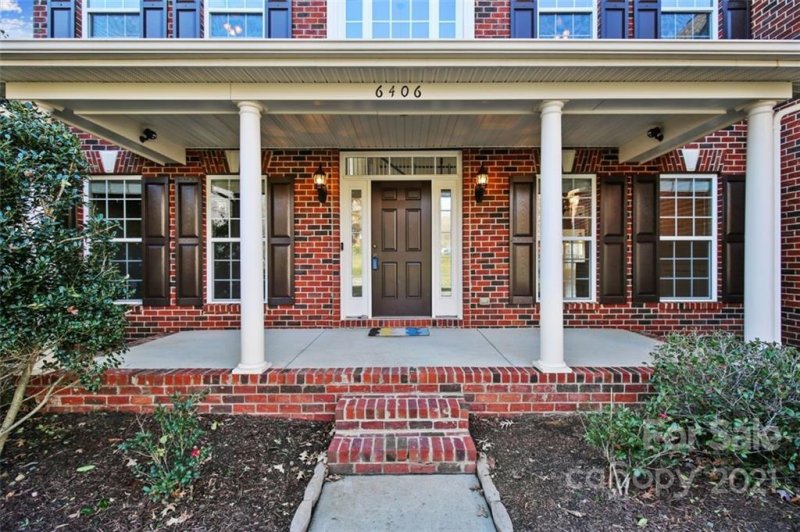 Property image 3 at 6406 Donnegal Farm Road, Charlotte, NC 28270